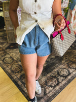 Load image into Gallery viewer, Mom shorts
