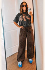 Load image into Gallery viewer, Hocus Pocus tee
