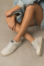 Load image into Gallery viewer, Glam Rhinestone Star Sneakers
