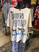Load image into Gallery viewer, Run wild oversized tee beige
