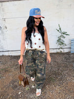 Load image into Gallery viewer, Vintage camo balloon pants
