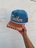 Load image into Gallery viewer, Mother knows best cap
