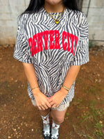 Load image into Gallery viewer, Dc zebra tee
