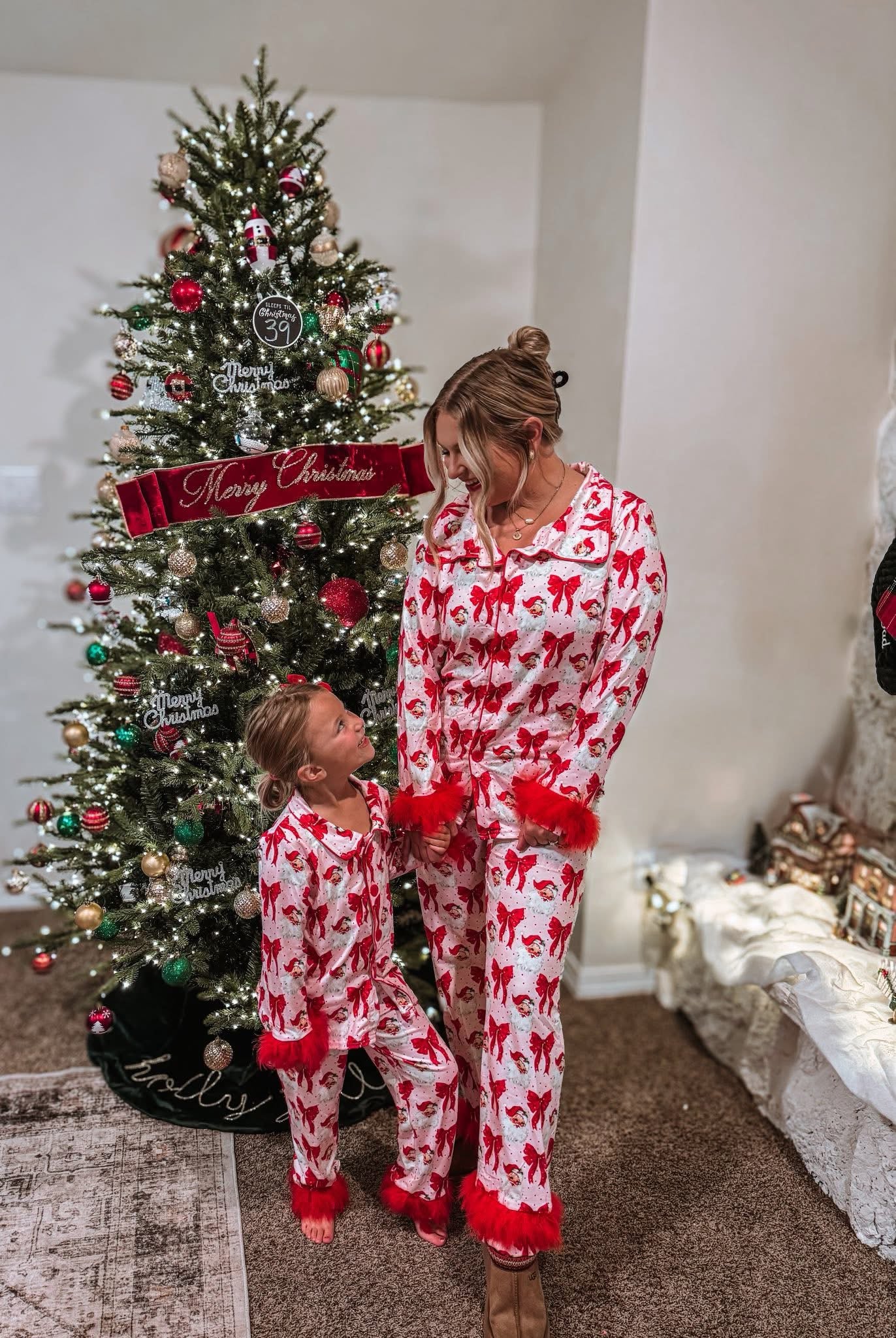 santa/bows fur pajamas