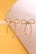 Load image into Gallery viewer, rope bow earrings
