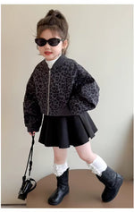 Load image into Gallery viewer, Elaina&#39;s leopard jacket
