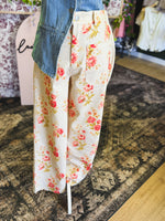 Load image into Gallery viewer, Floral print wide legged pants
