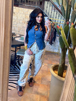 Load image into Gallery viewer, animal lover barrel jeans
