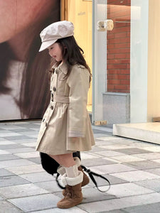 Taylor's trench coat