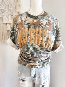 mama camo puff tee